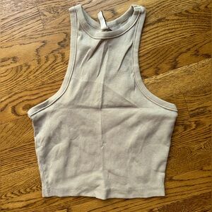 Basic crop tank top